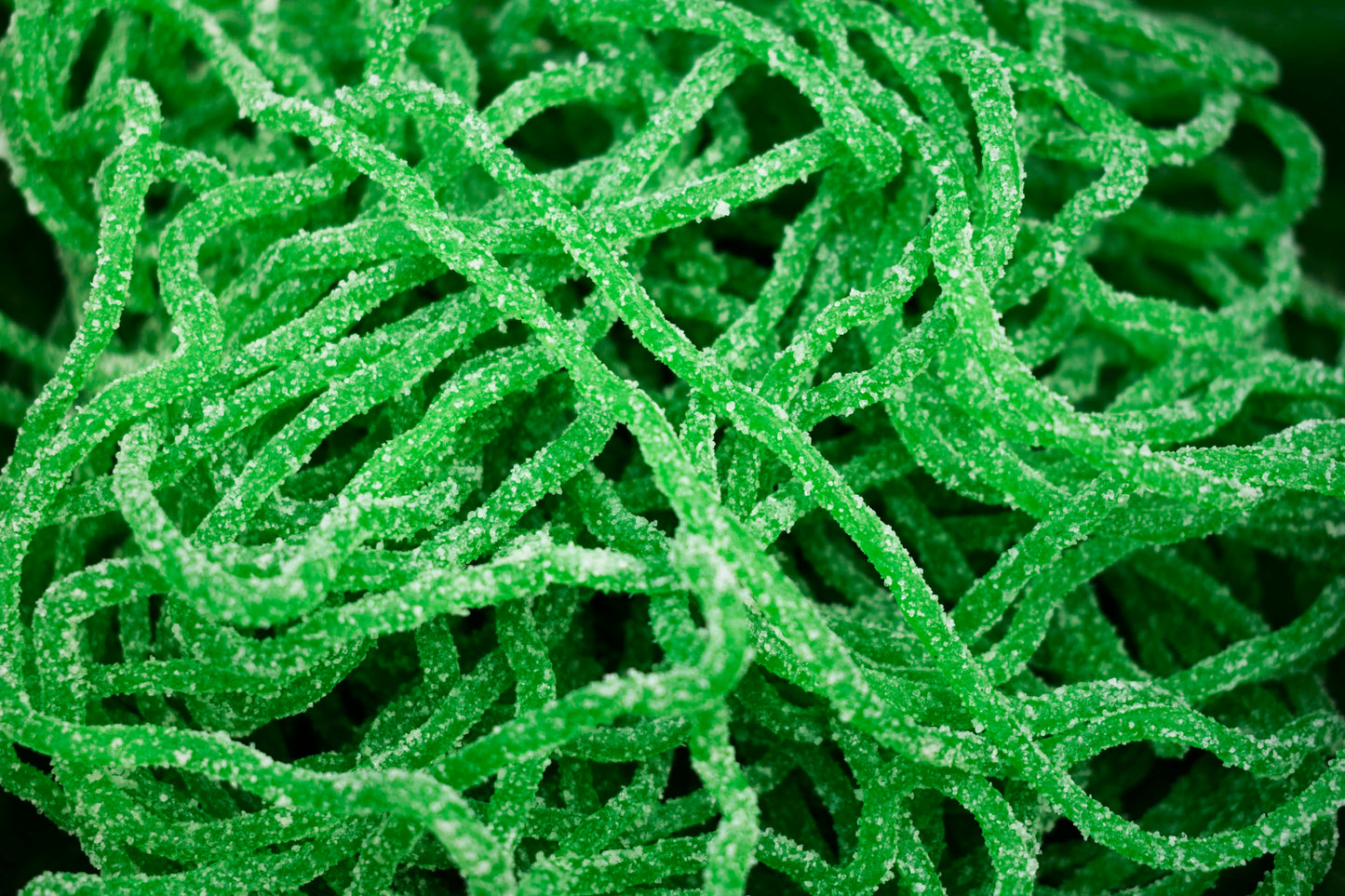 zoldalmas_savanyu_spagetti_gumicukor_nasimania.hu